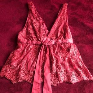 Beautiful Free people laced women’s top❤️😍💕✨